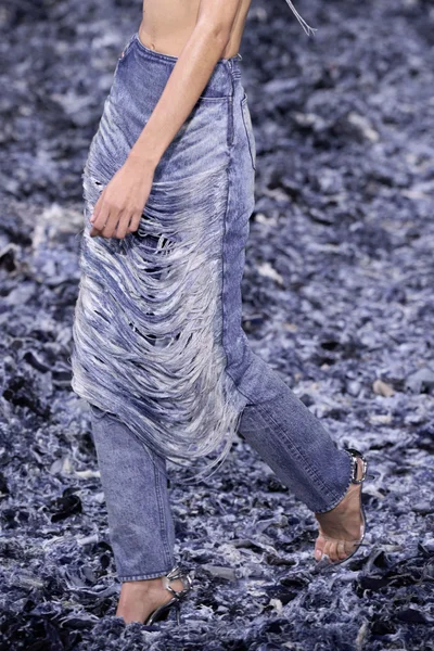 Look 5